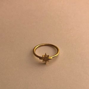 Gold star ring